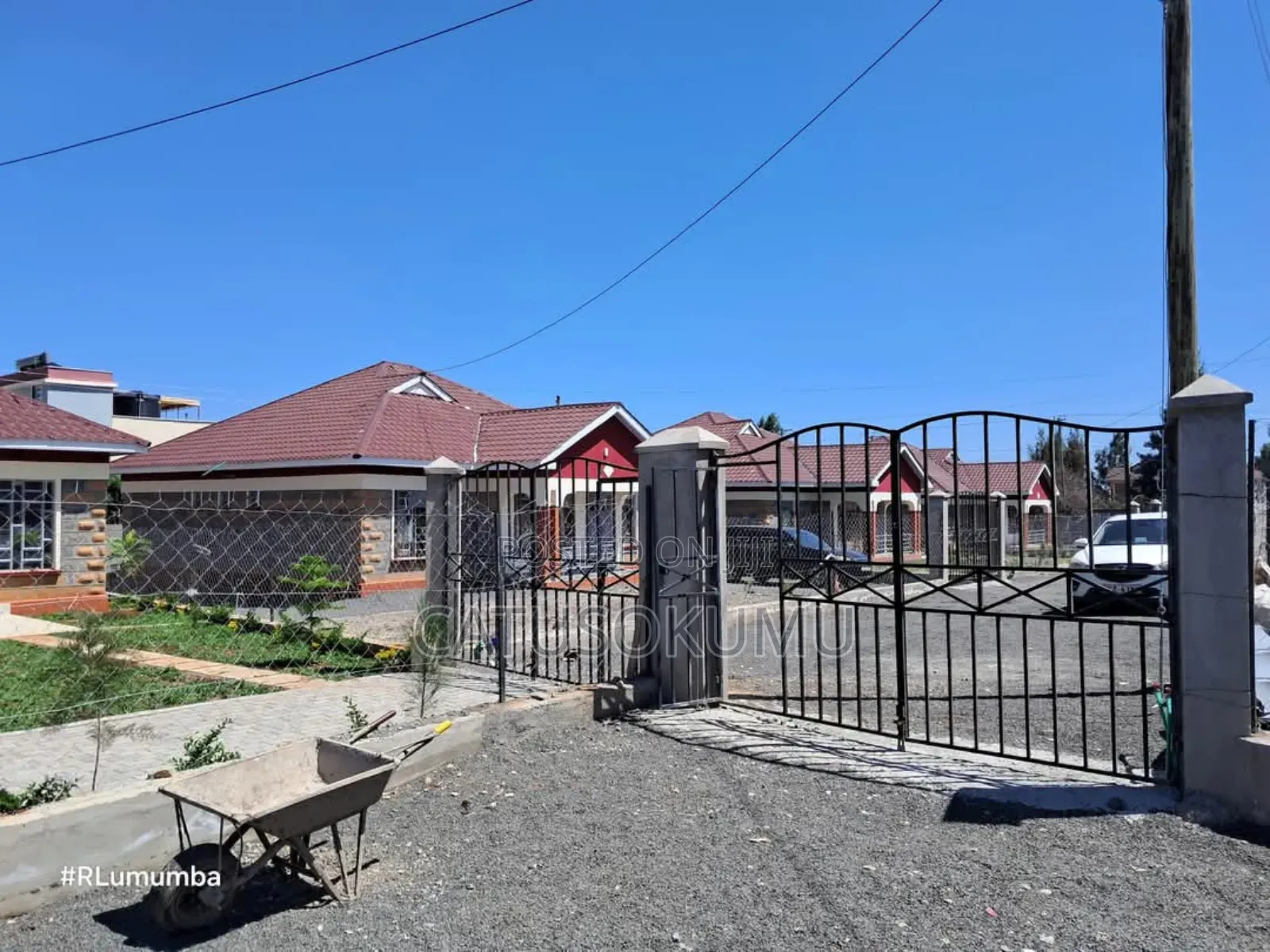 3bdrm Bungalow in Kitengela for sale