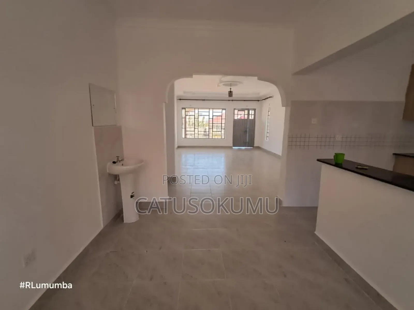 3bdrm Bungalow in Kitengela for sale