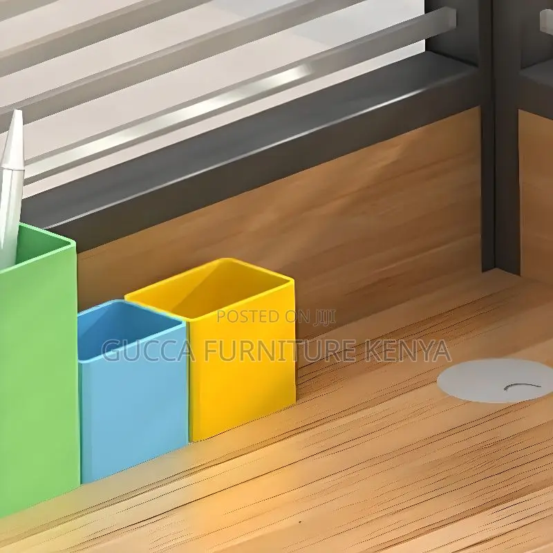 Workstation: Rectangular 6-Seater Modular Office Workstation