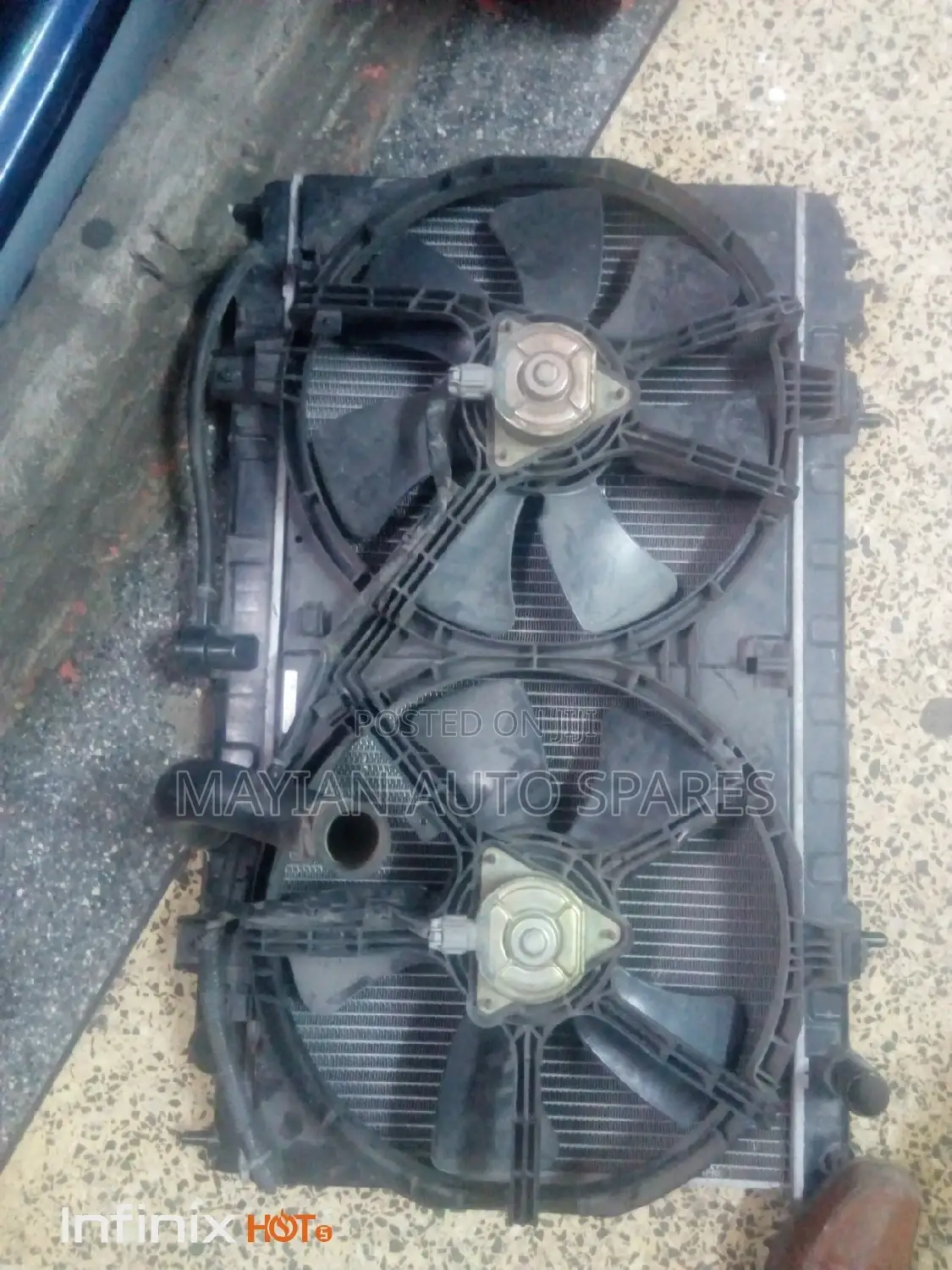 Drand New Radiator for Nissan B15.