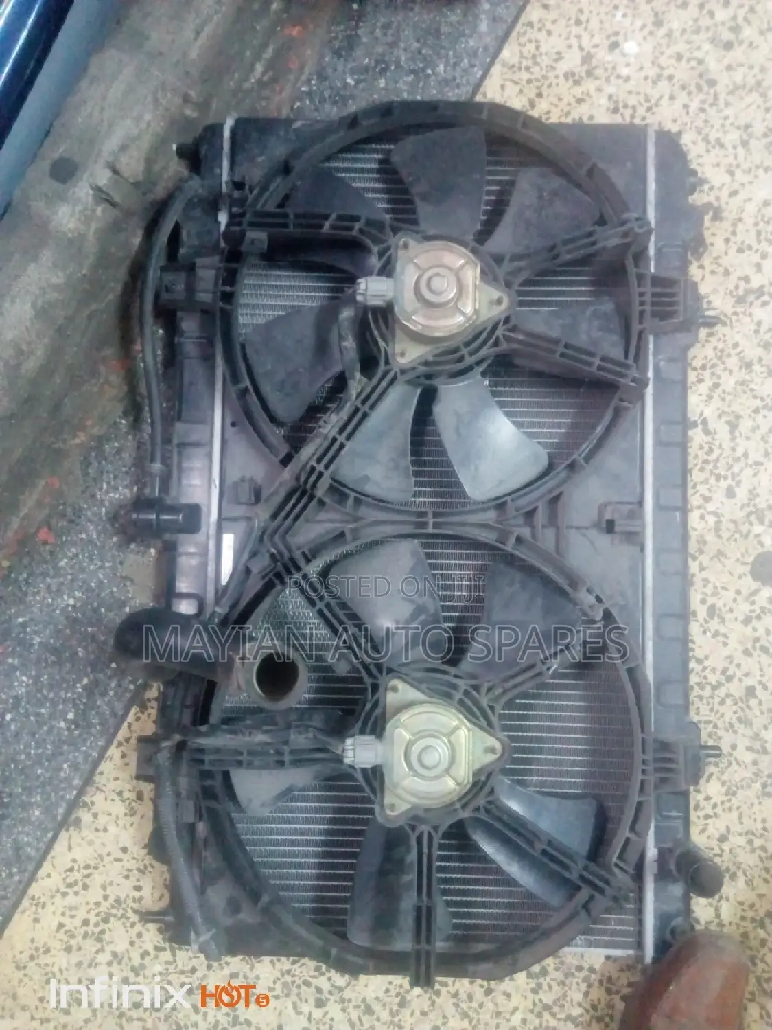 Drand New Radiator for Nissan B15.