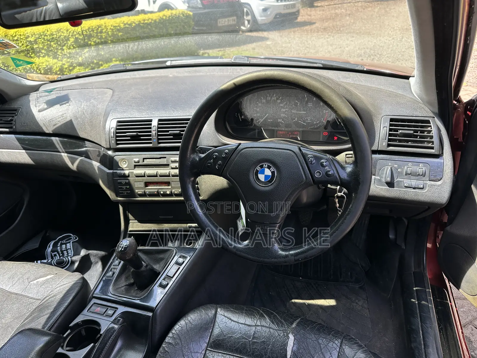 BMW 318i 2002 Red