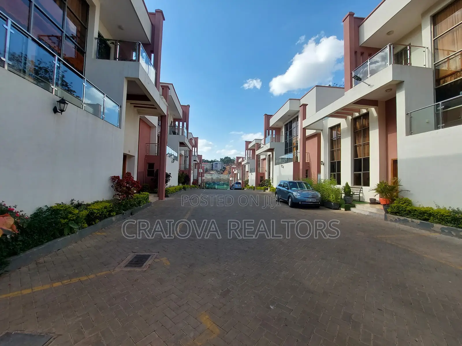 5bdrm Townhouse/Terrace in Lavington for sale