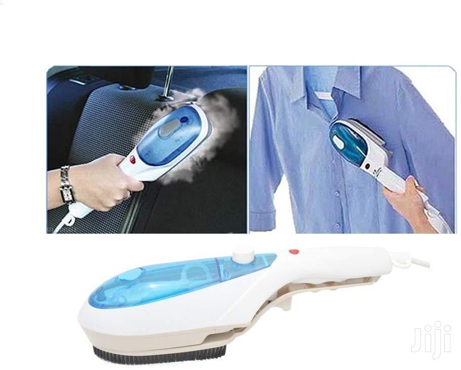 Portable Handheld Garment Steamer