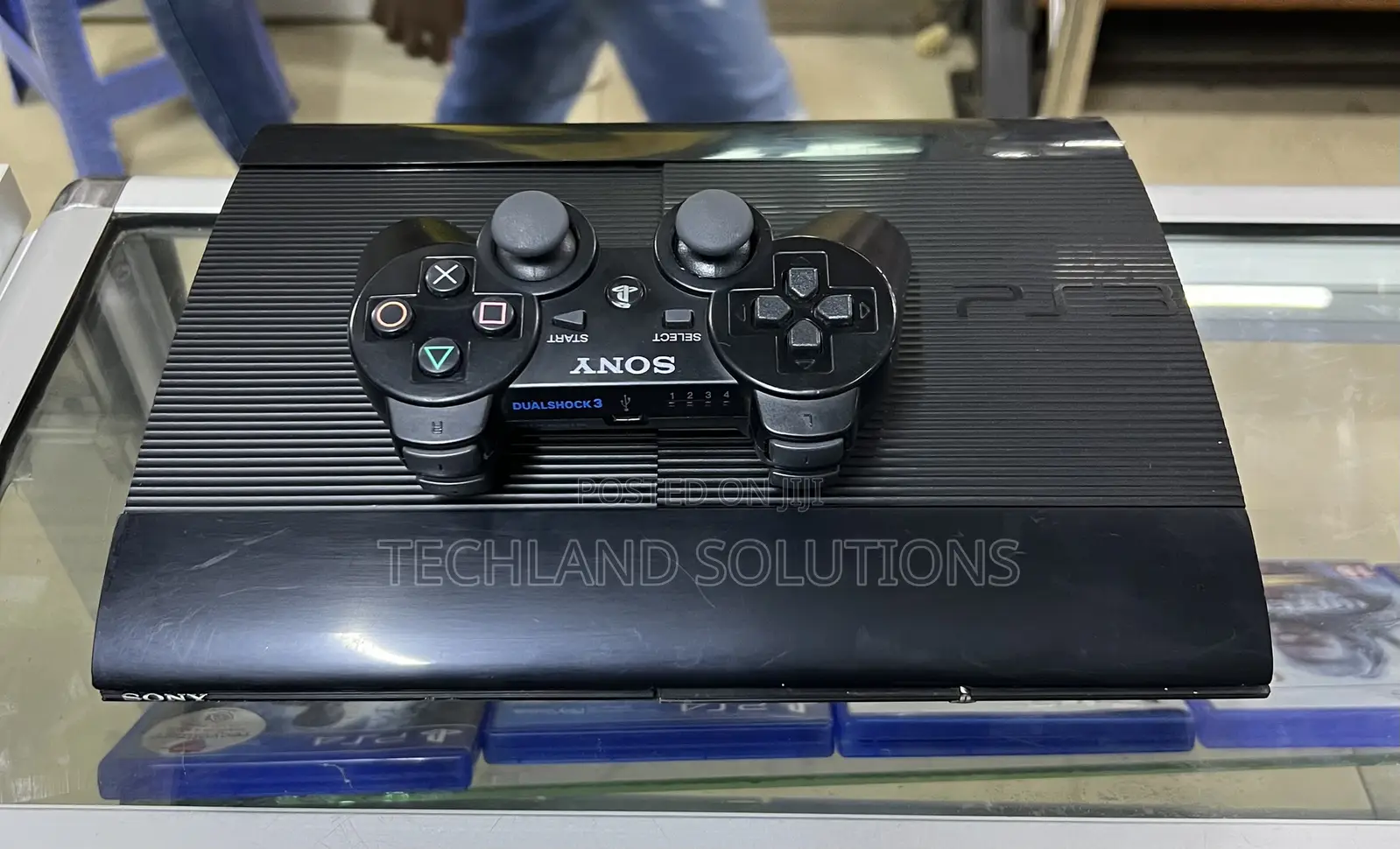 Black Chipped Ps3 Superslim Console