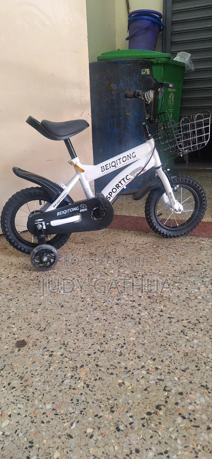 White Bike Size 12