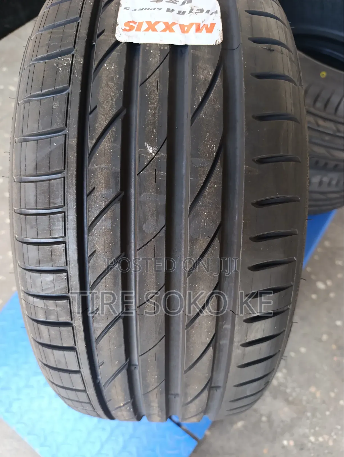 Maxxis 225/35zr19 Victra Sport Vs5