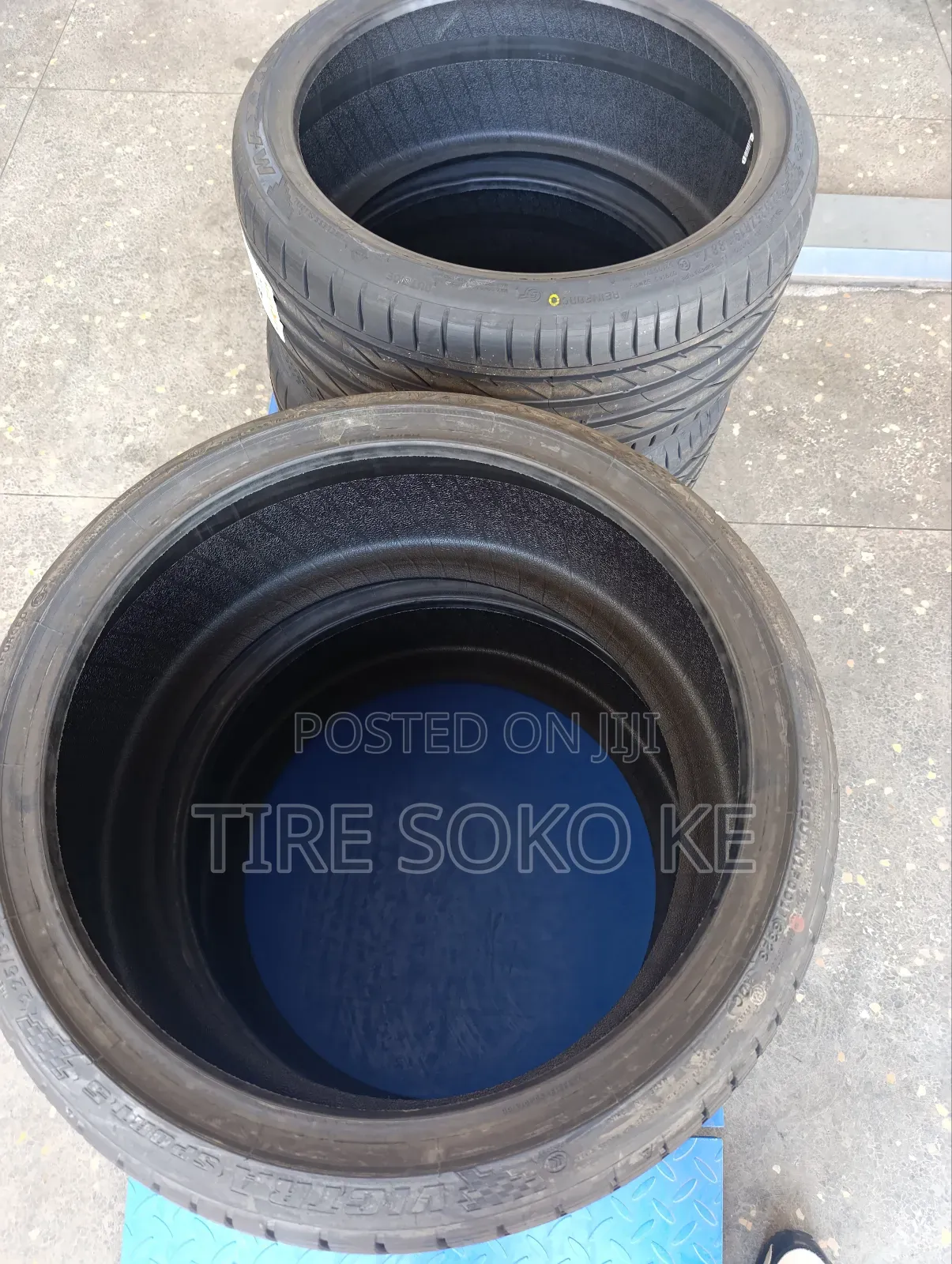 Maxxis 225/35zr19 Victra Sport Vs5