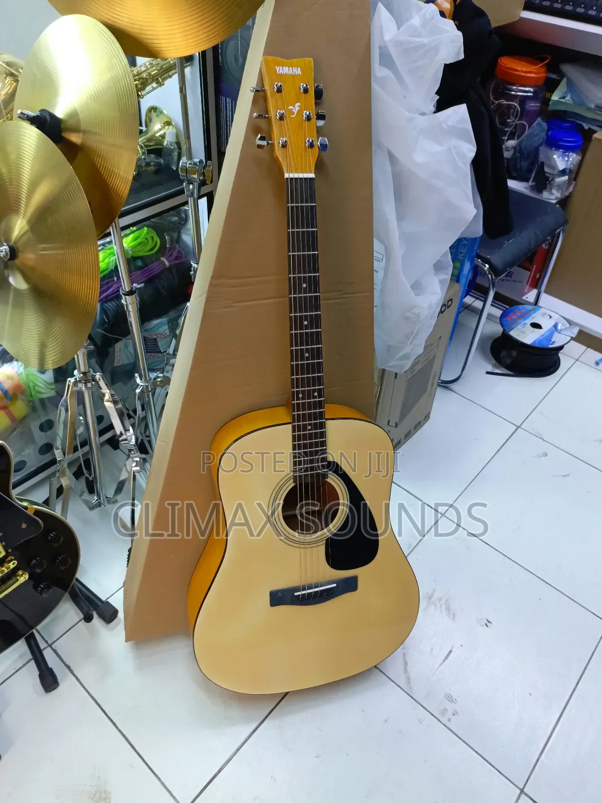 Yamaha Acoustic F310