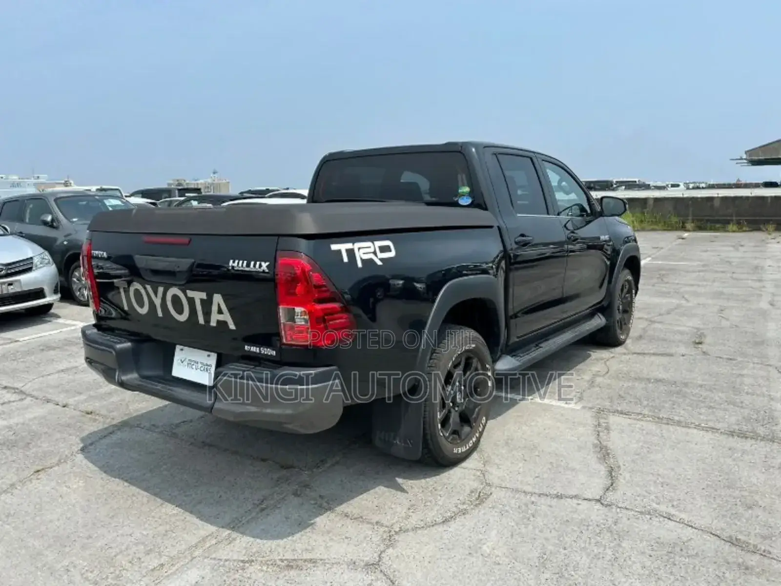 Toyota Hilux 2019 Black