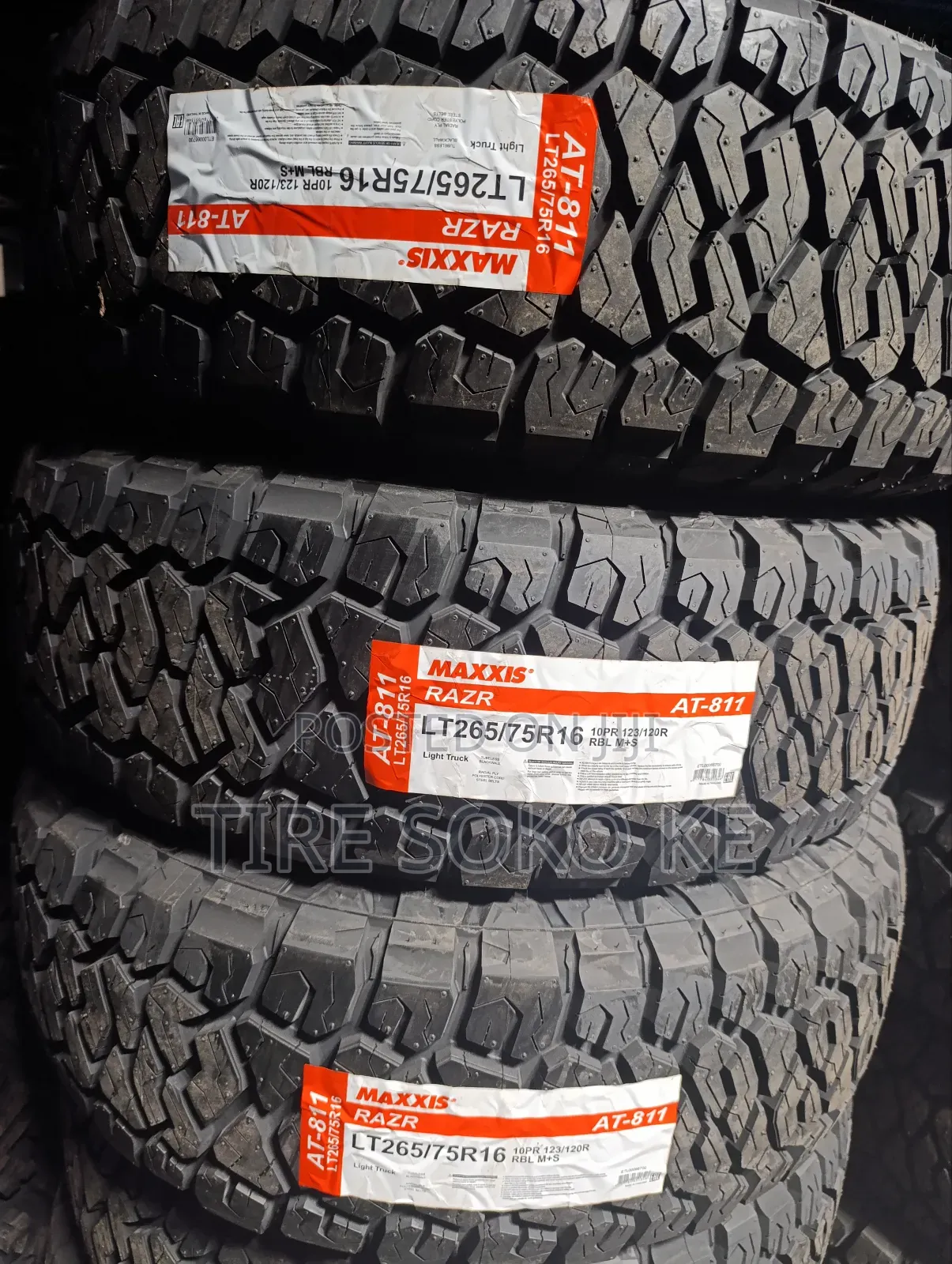 265/75r16 Maxxis Razr A.T811