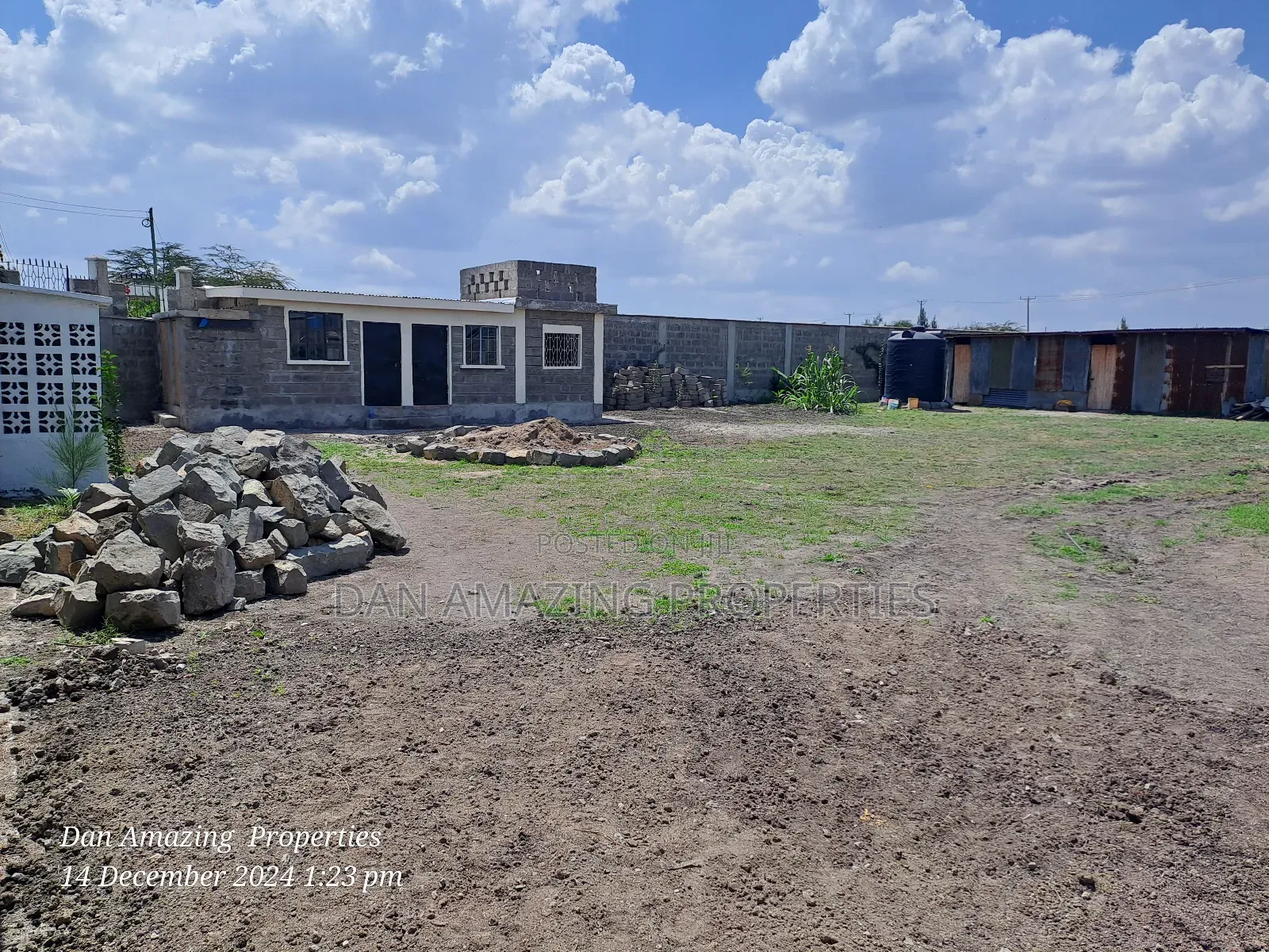 Commercial Plot Along NRB Namanga Highway Kisaju for Lease