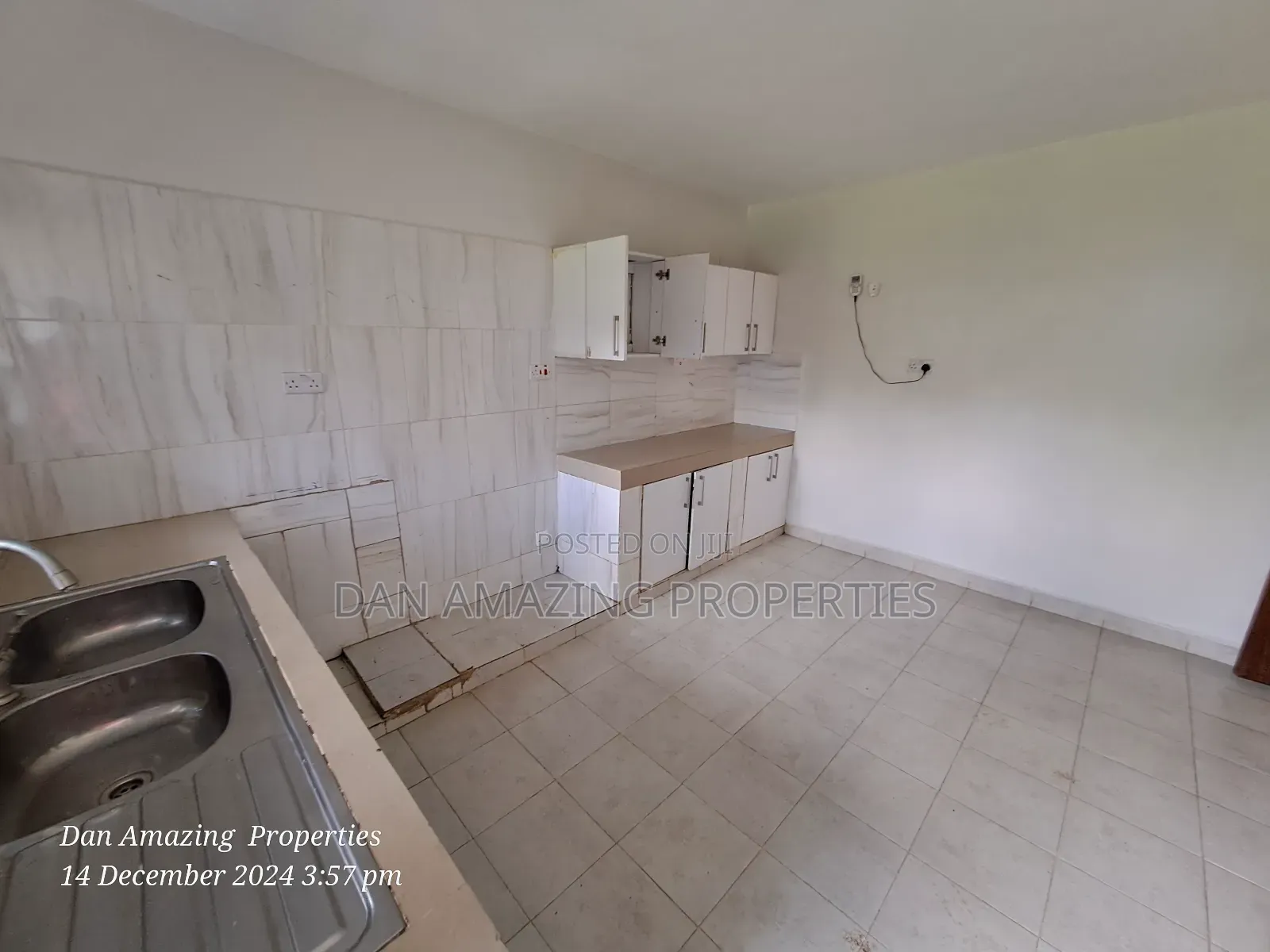3bdrm Apartment in Ngong Plus Office, Oluulua for rent