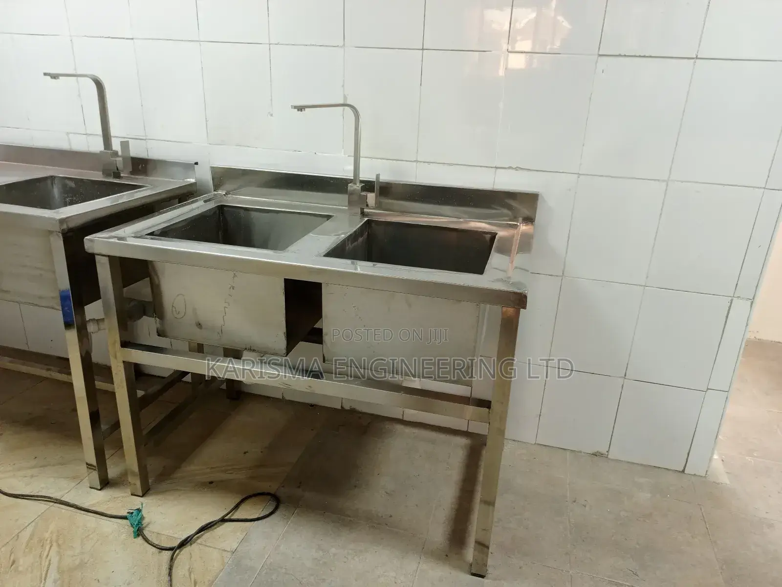 Double Bowl Sinks. Commercial.