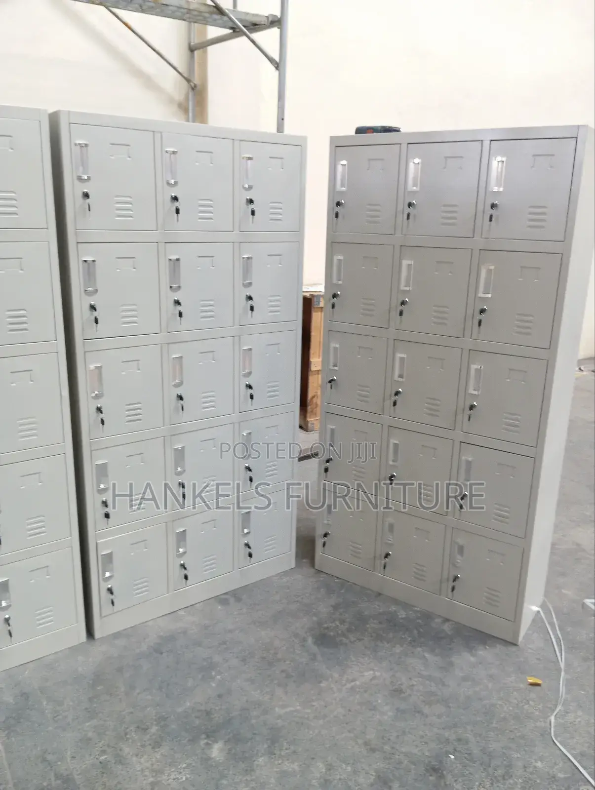 15 Locker Cabinet