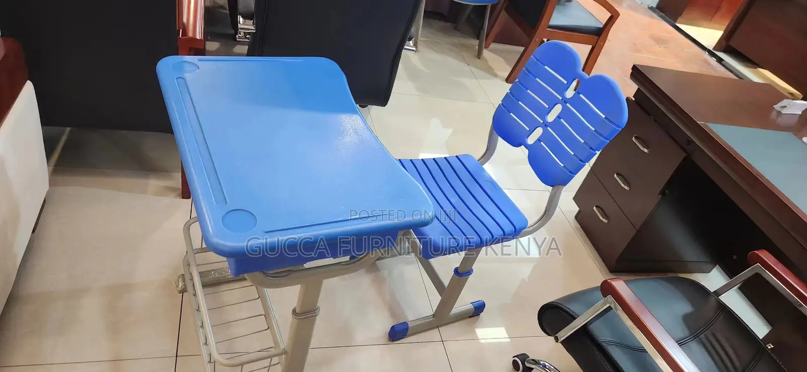 Kids Furniture:Modern Plastic Blue Kids Desk and Chair Set