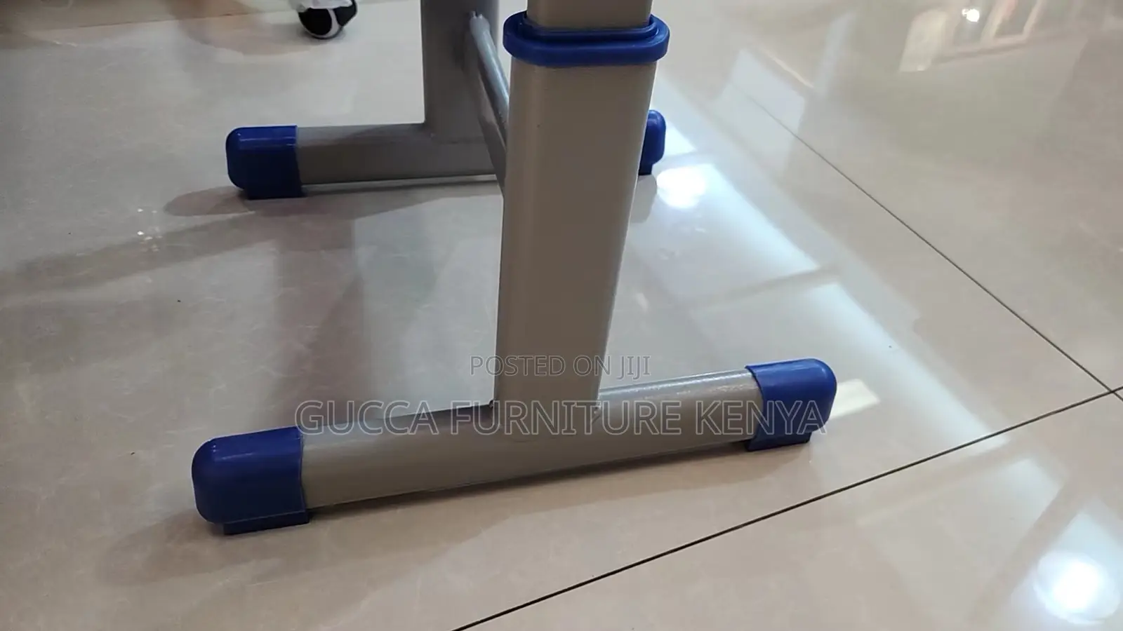 Kids Furniture:Modern Plastic Blue Kids Desk and Chair Set