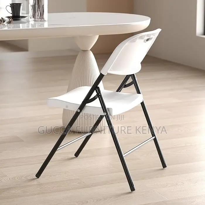 Office Chairs: White Plastic Folding Office Chair
