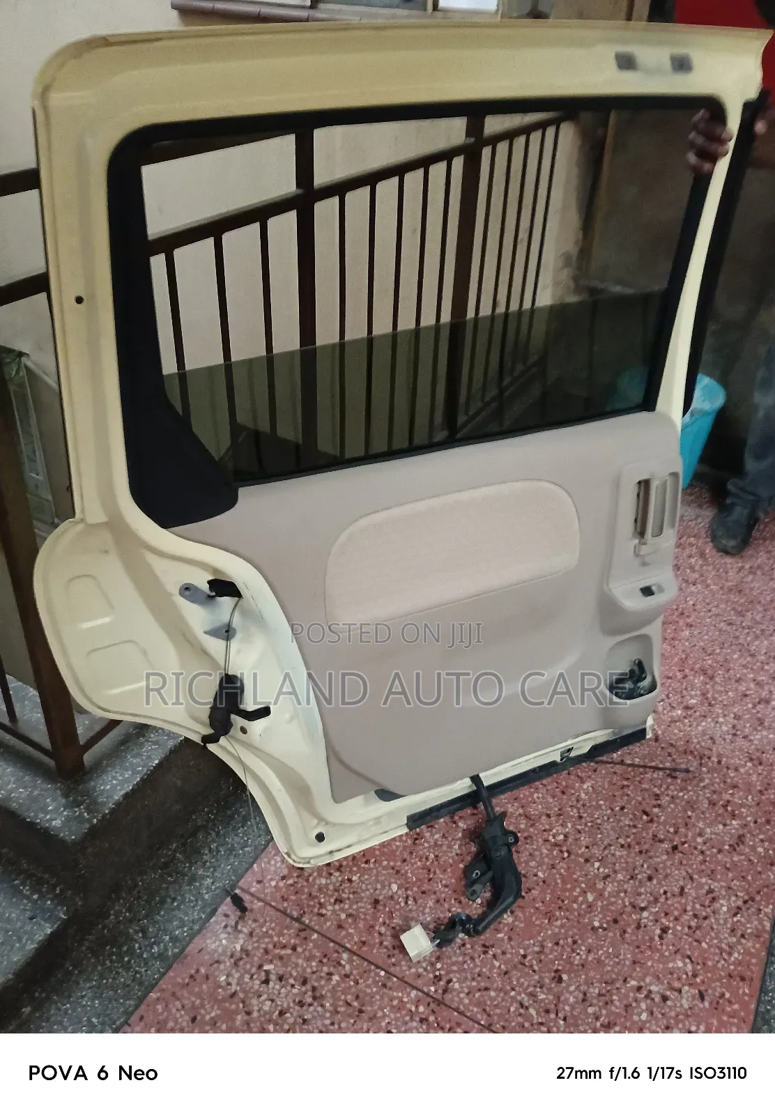 Sienta Nsp81 Rear Left Door