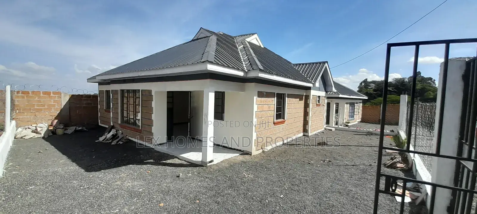 3bdrm Bungalow in Kiserian for sale