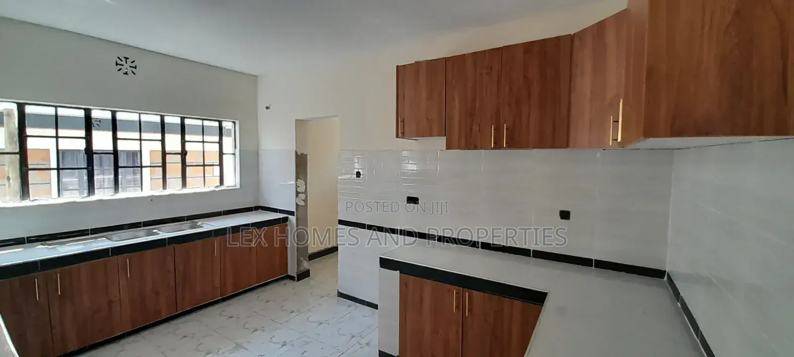 3bdrm Bungalow in Kiserian for sale