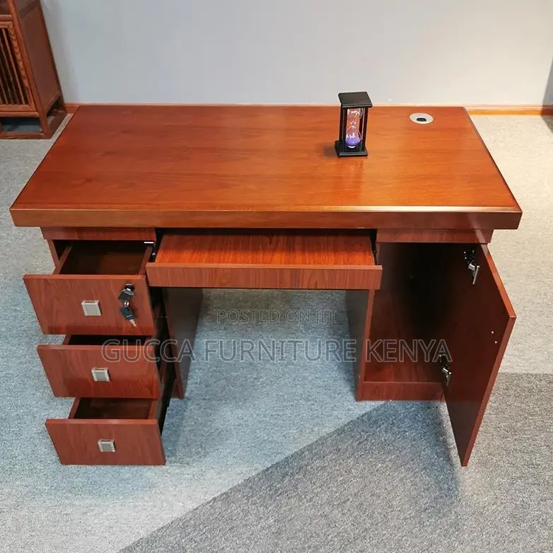 Office Tables: 1.4 Meters Modern Executive Wooden Staff Desk