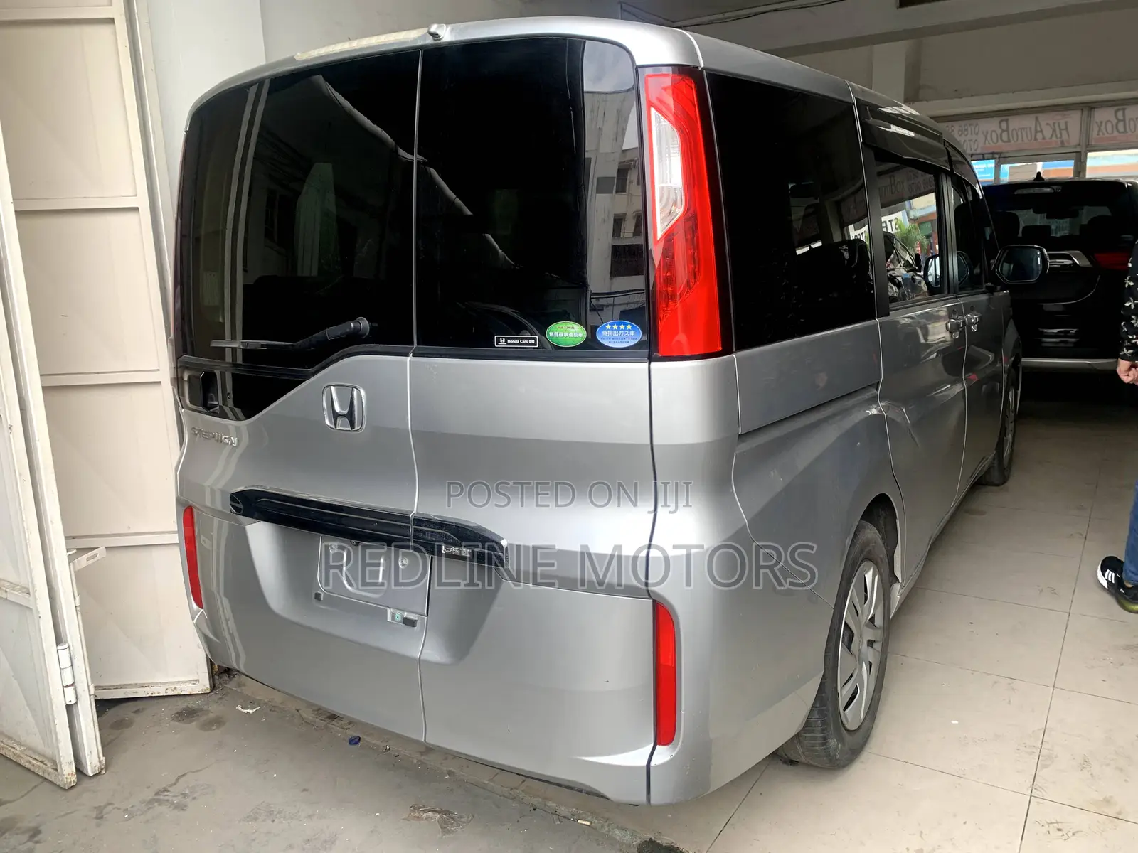Honda Stepwgn 2017 Silver