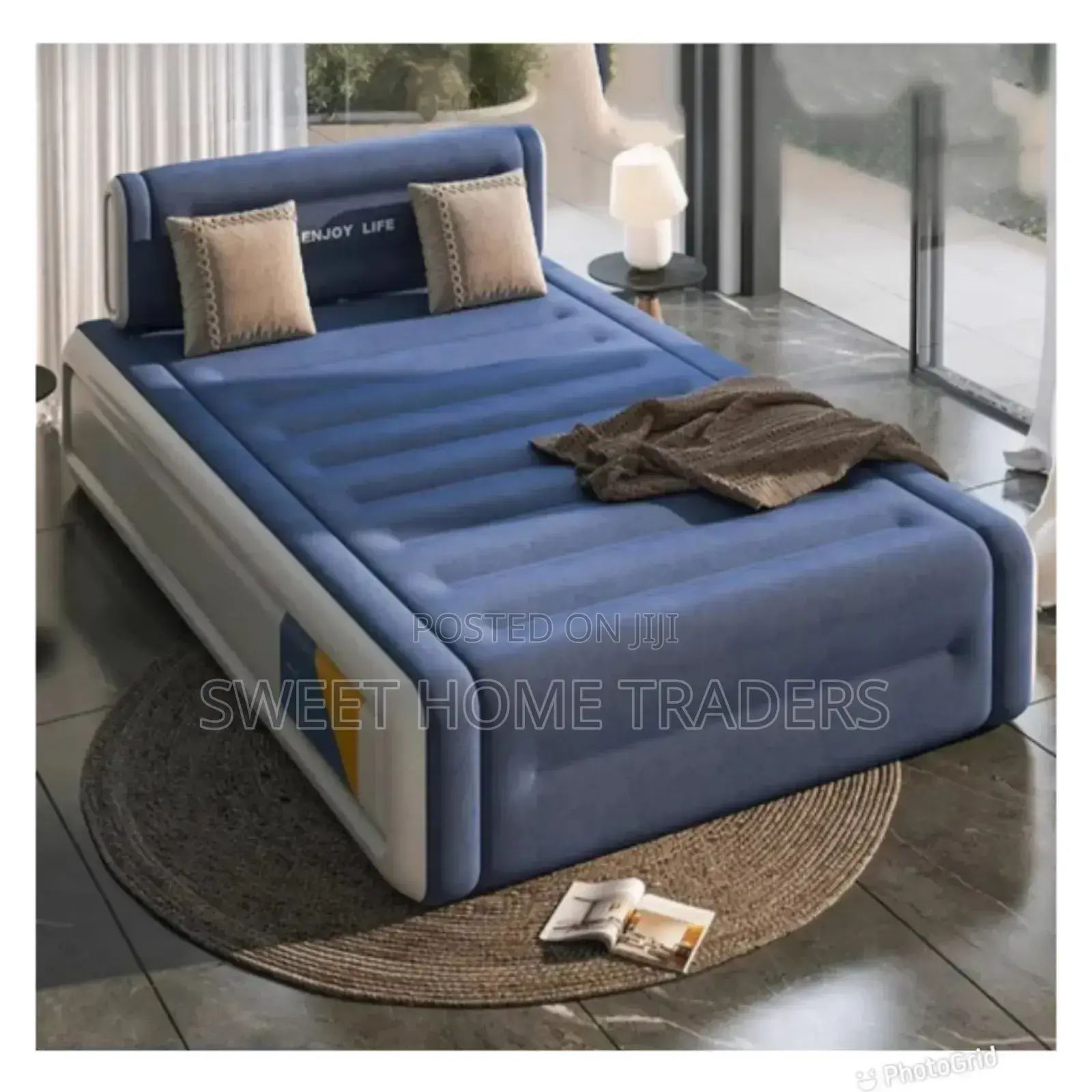 Double King-Size Inflatable Bed