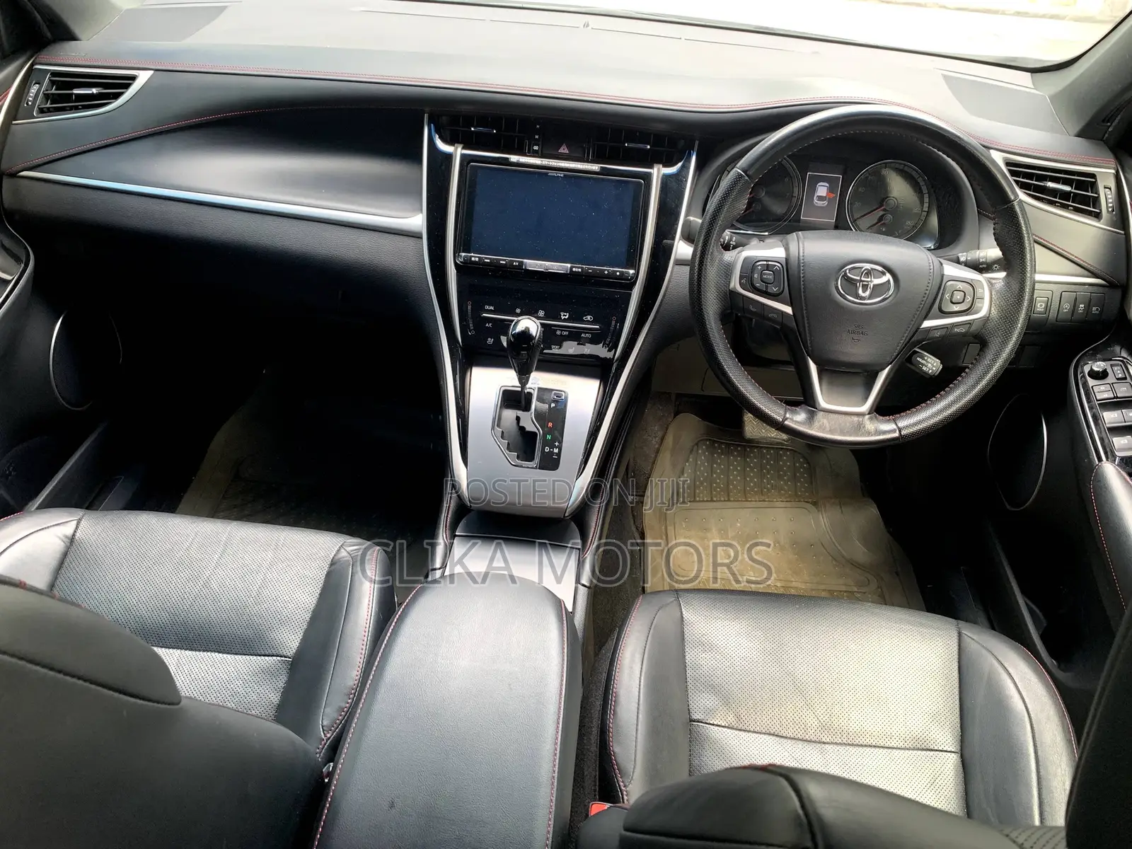 Toyota Harrier 2.0 4WD 2017 Pearl