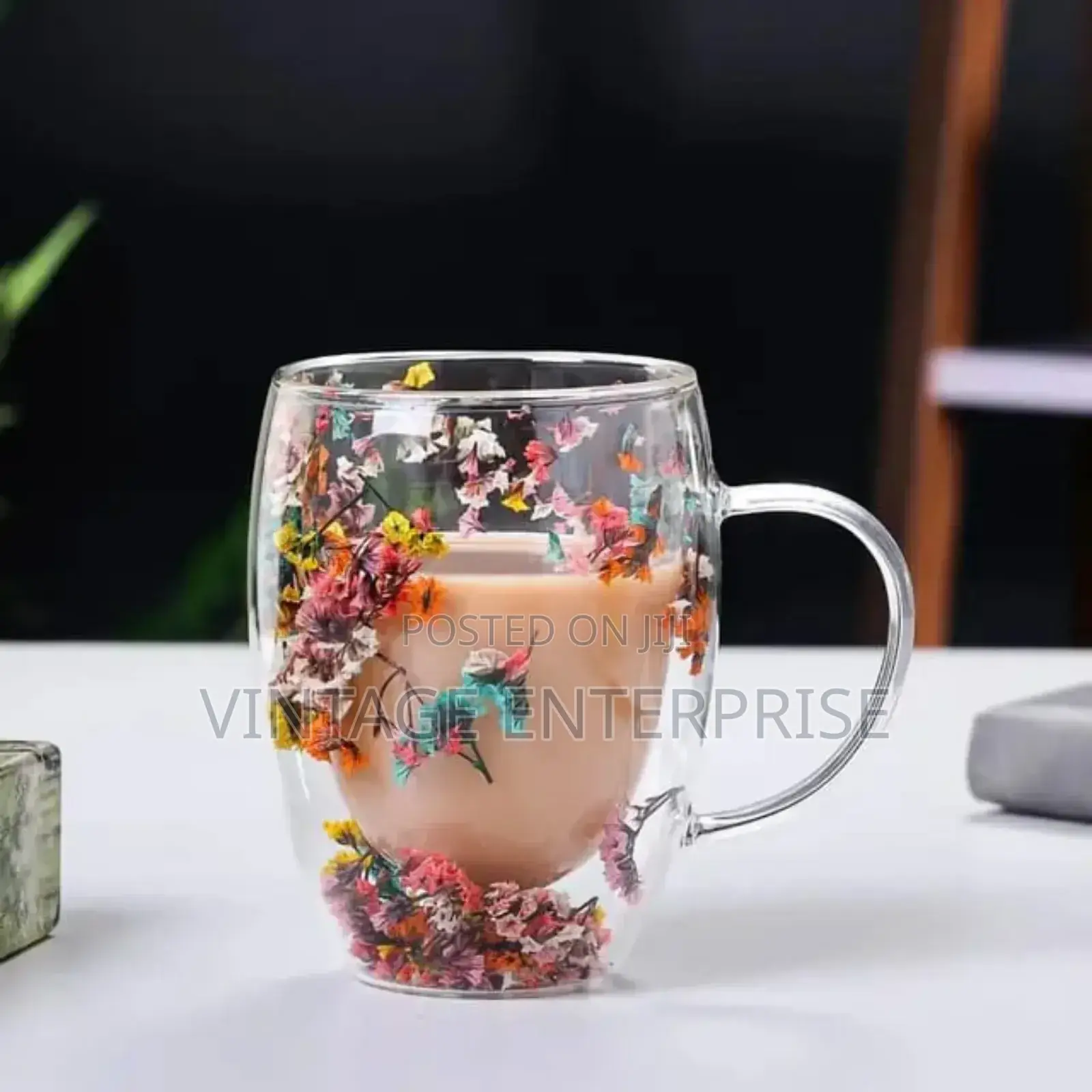 Insulated Double Wall Glass Cup Dried Flower Coffee Cup