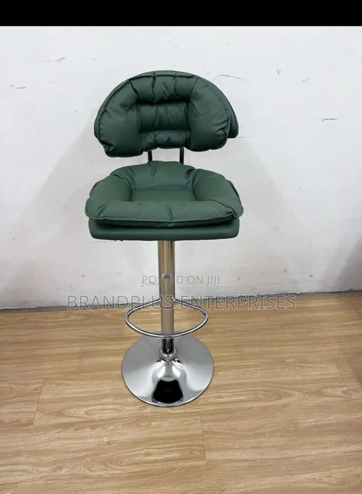 Adjustable Swivel Stool