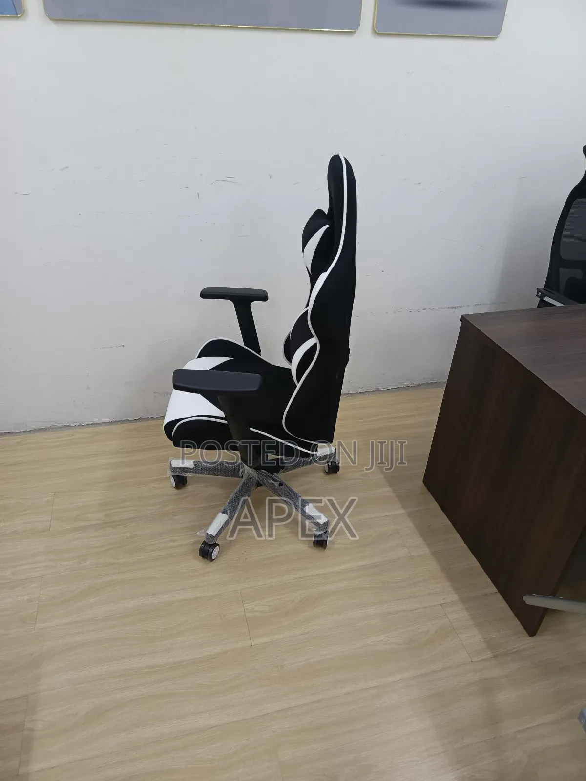 Black and White Gaming Chair