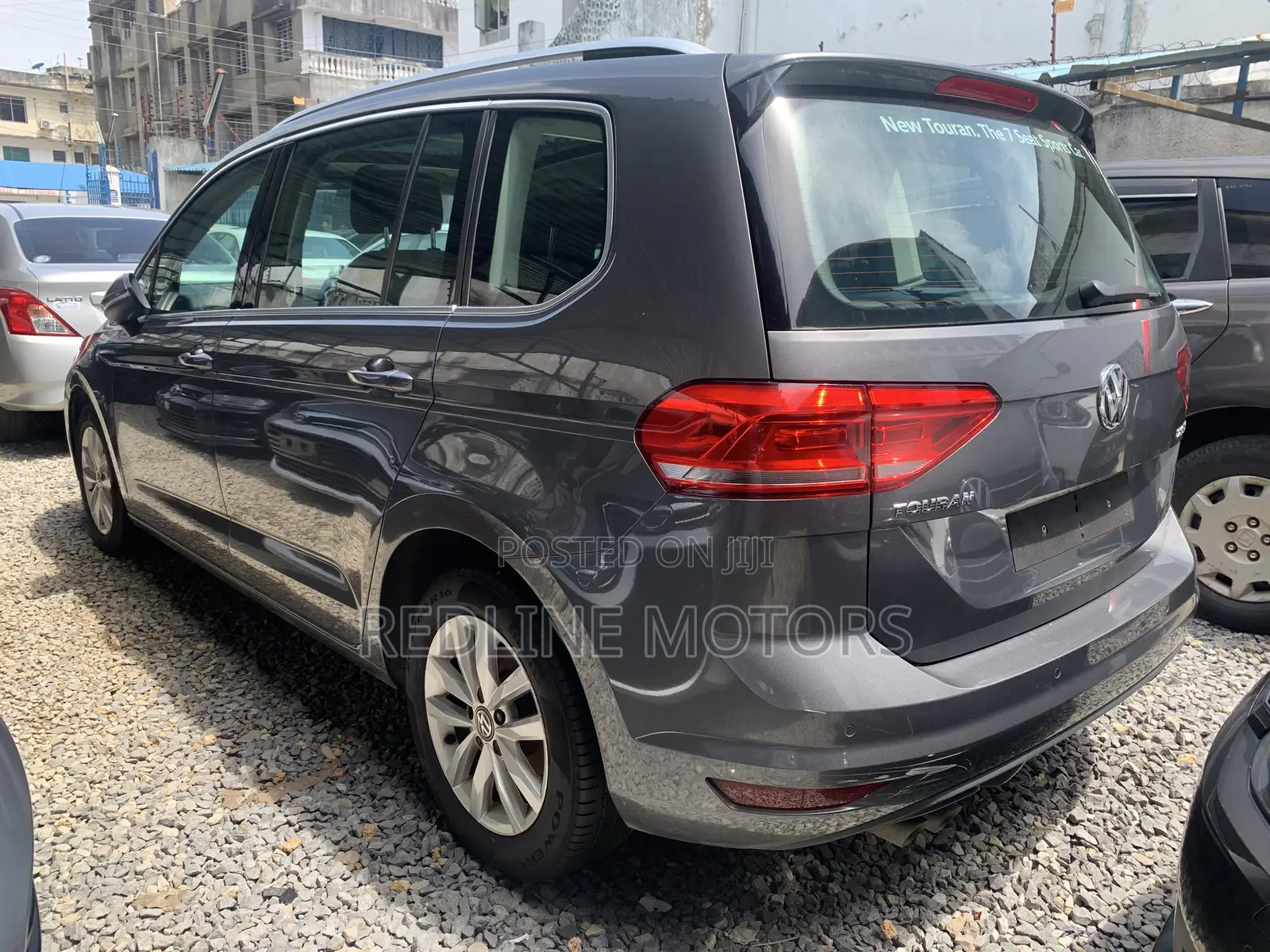 Volkswagen Touran 2017 Gray