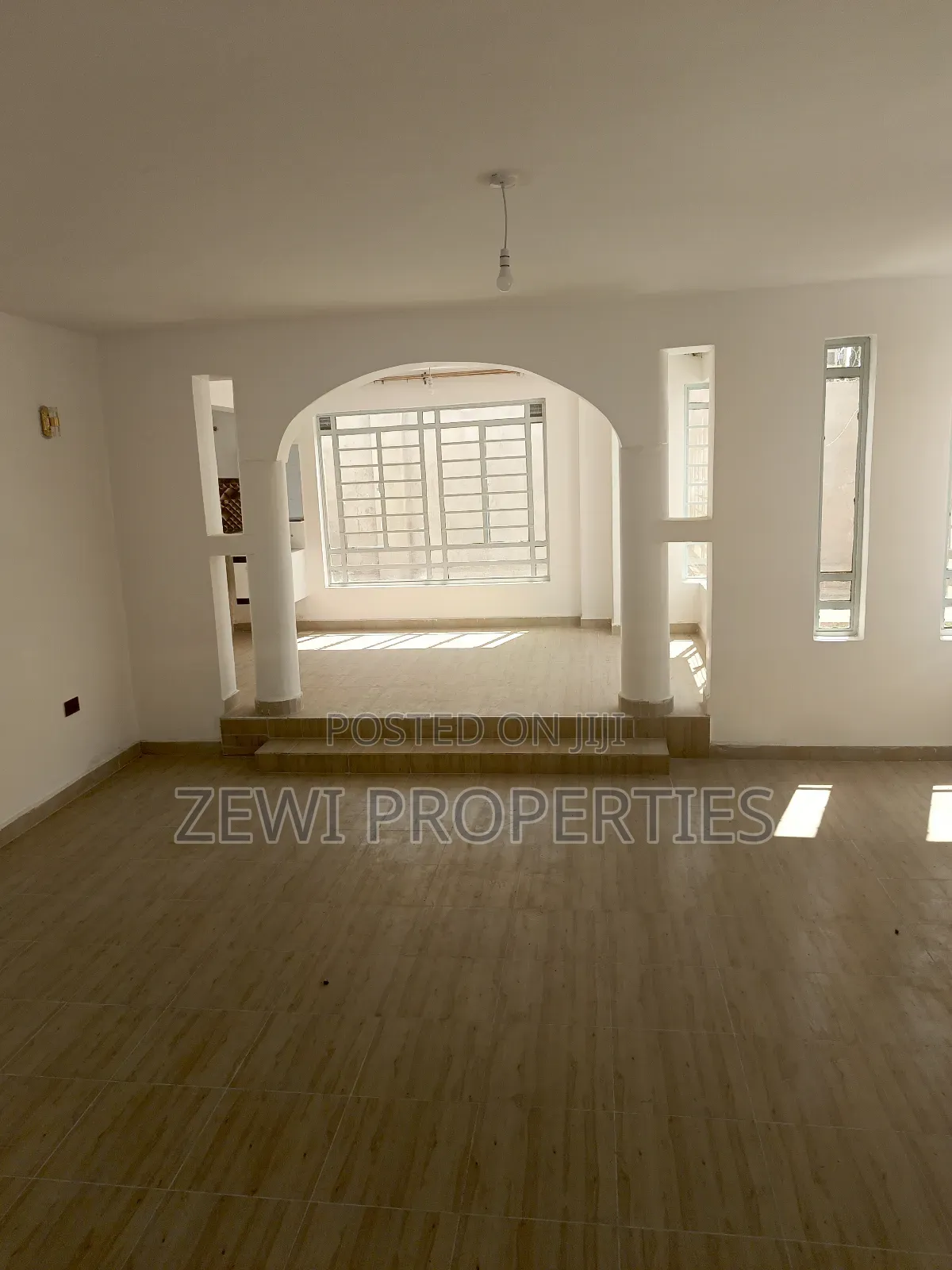 5bdrm Mansion in Kitengela for sale
