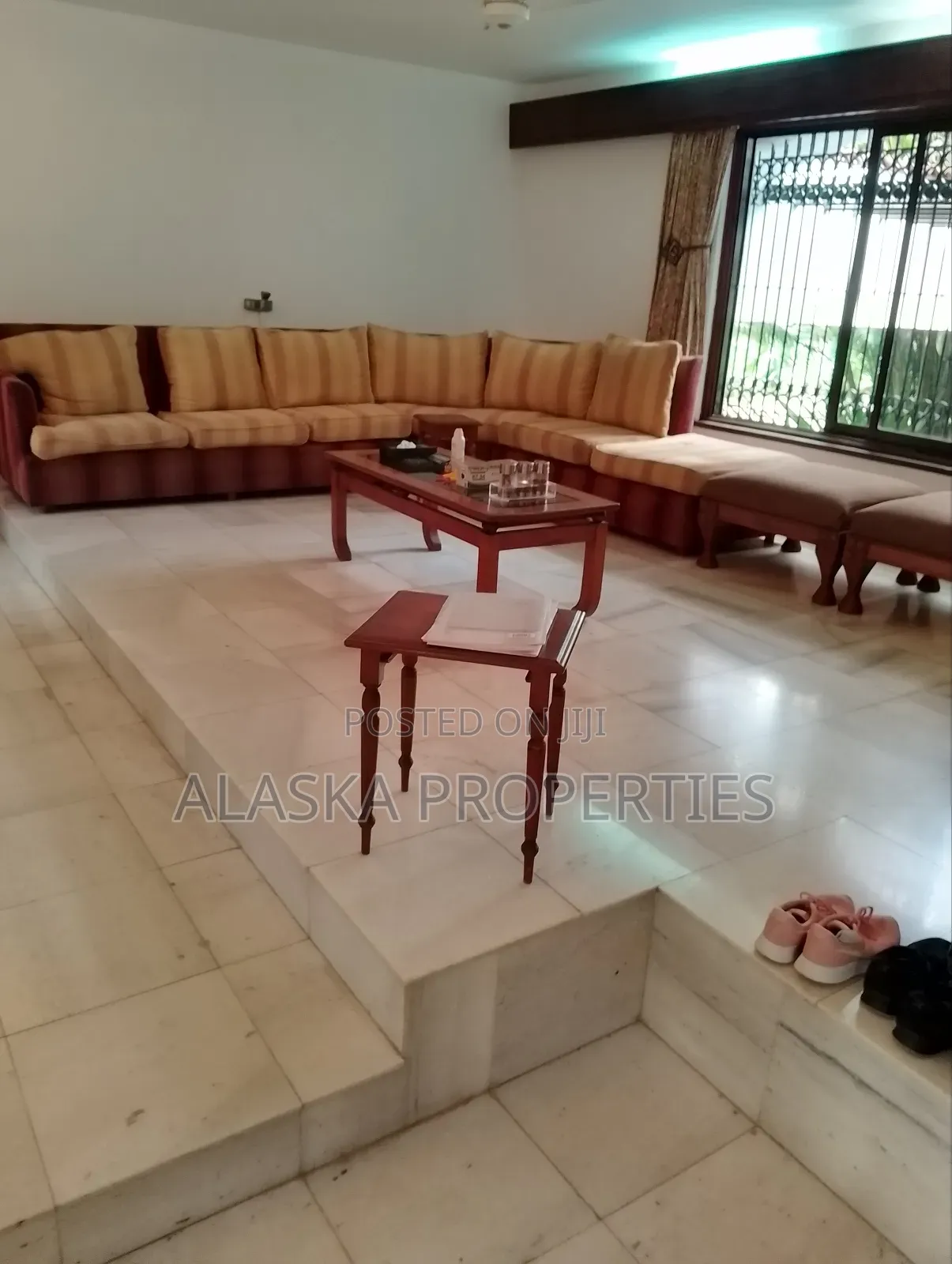 5bdrm Bungalow in Nyali Estate for sale