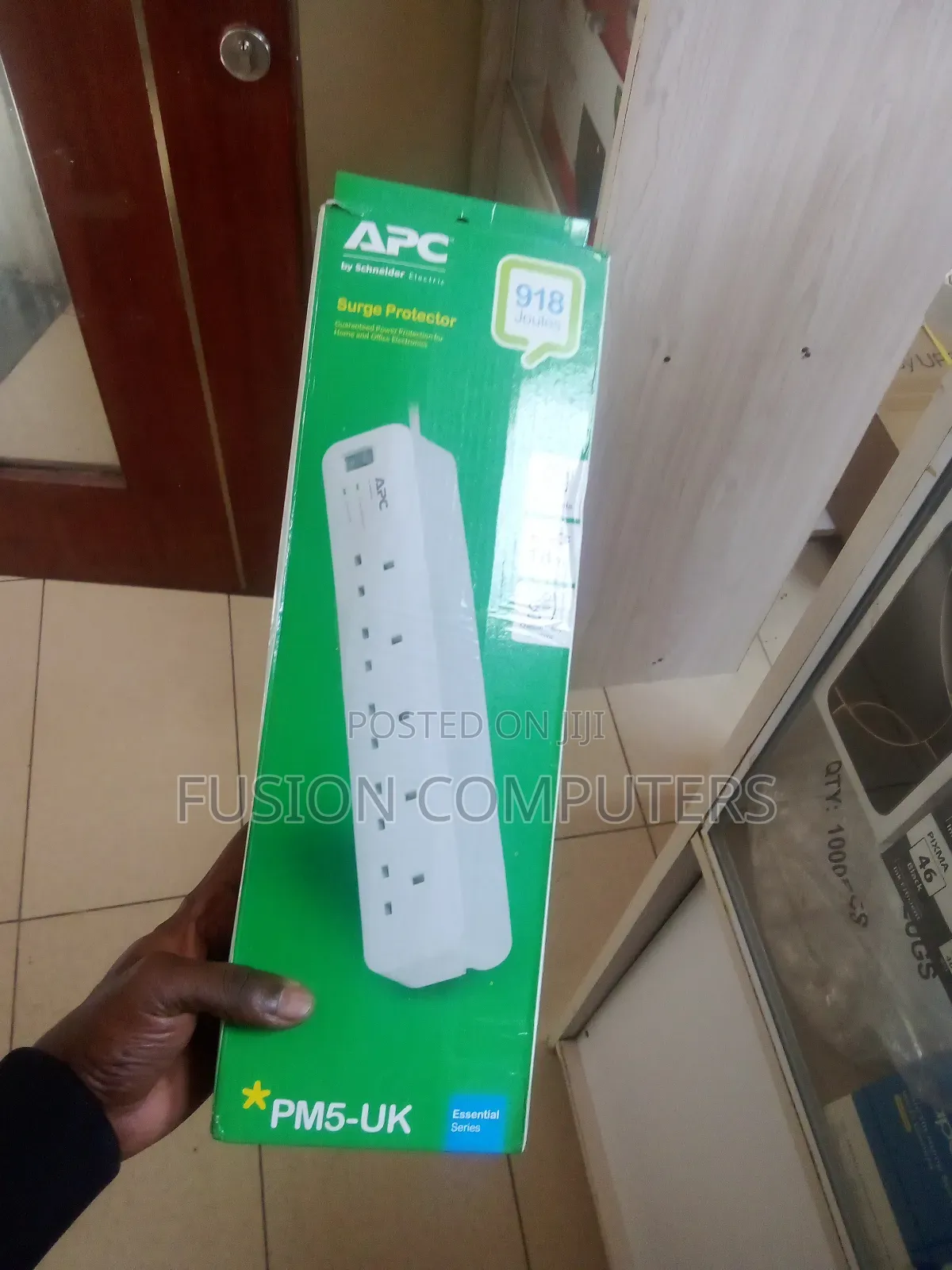 APC Home/Office Surgearrest 5 Outlets 230V Extensionpm5-Uk