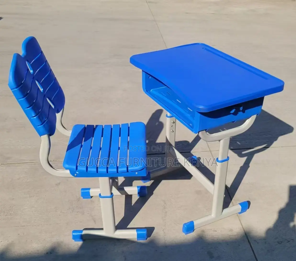 Kids Furniture: Plastic Blue Adjustable Kids Desk /Chair Set
