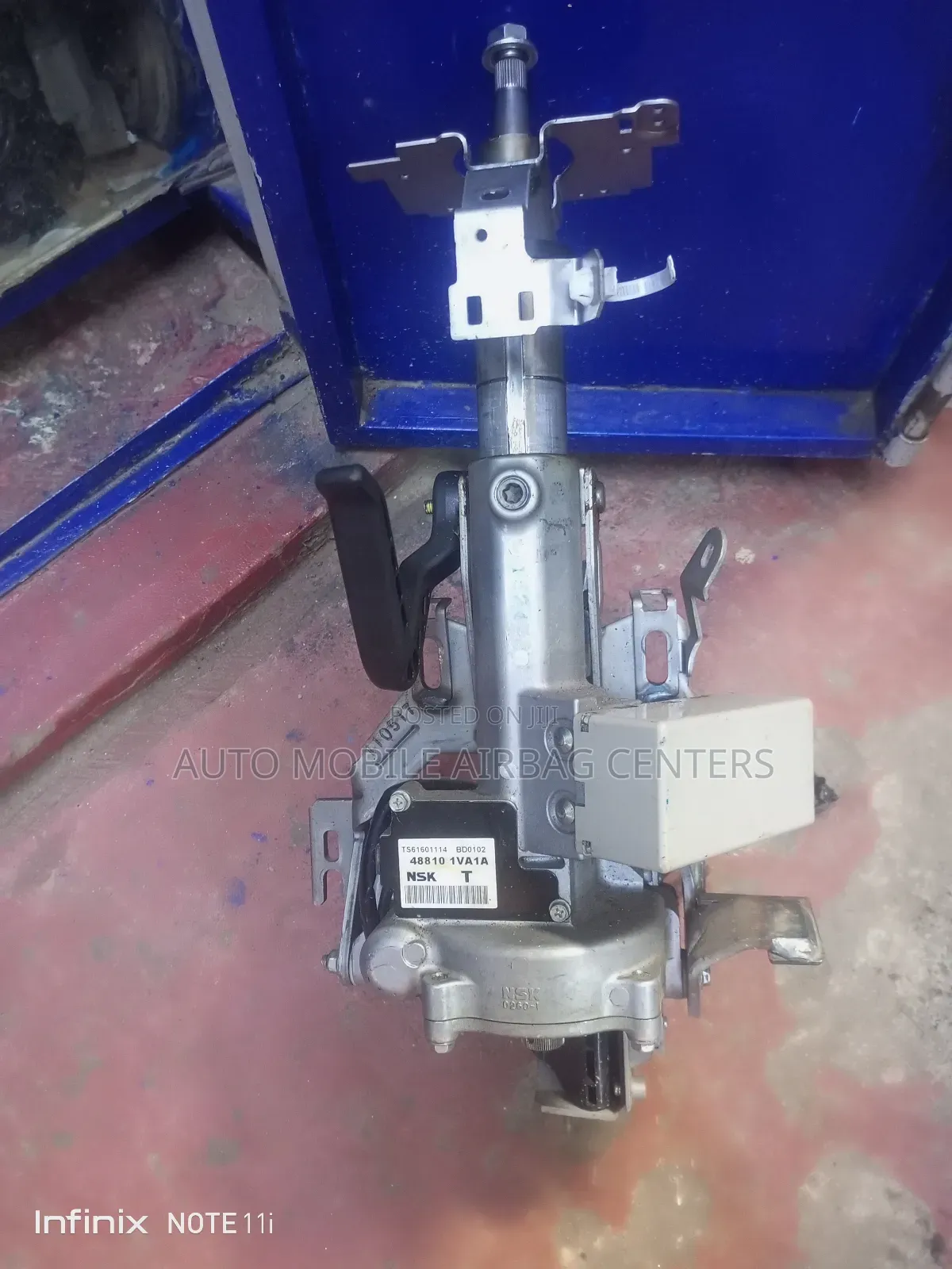 Nissan Serena Steering Column