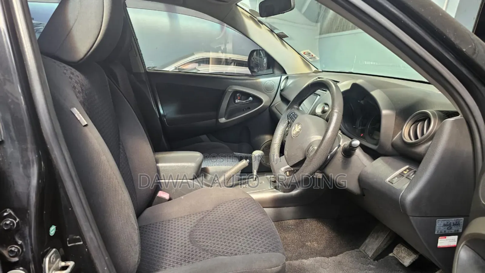 Toyota Vanguard 2013 Black