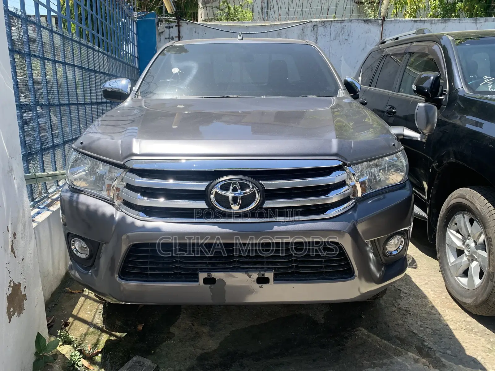 Toyota Hilux 2018 Gray