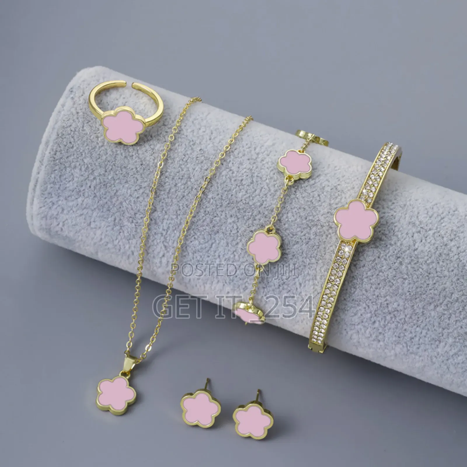 *Trendy Hot Floral Ladies Jewellery Set