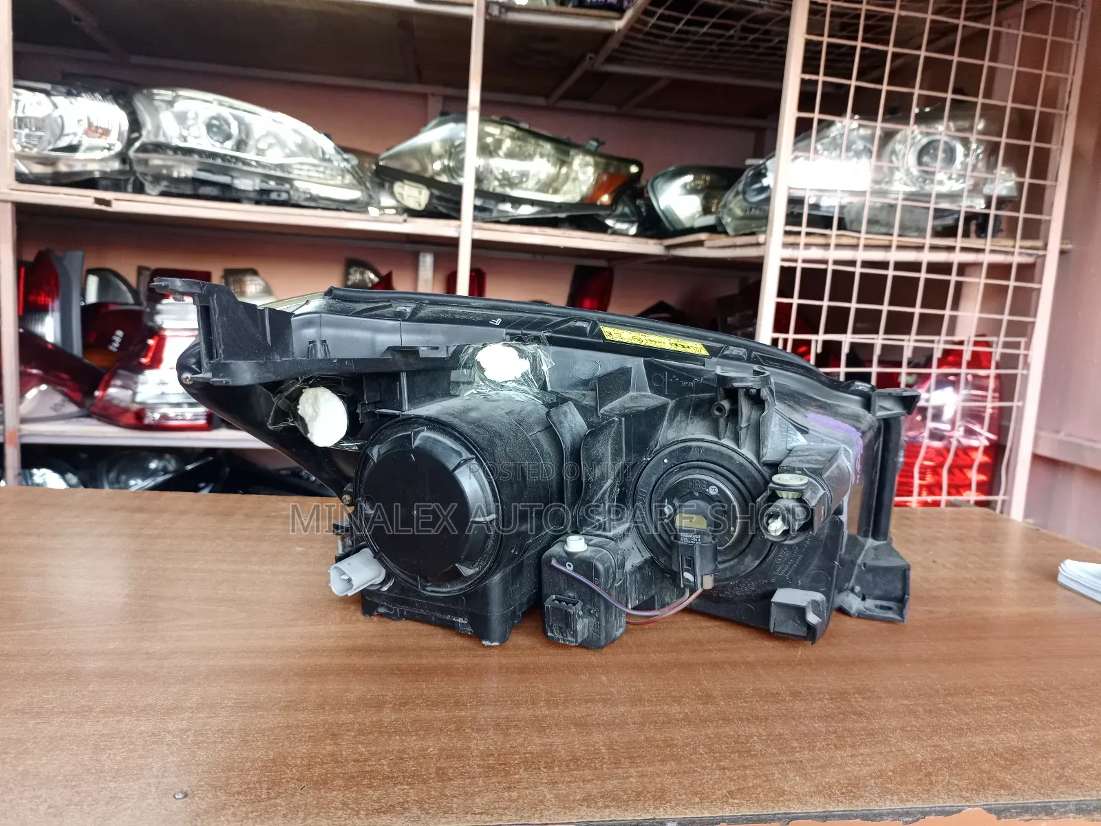 Left Side Zenon Ac31 Ex-japan Headlight