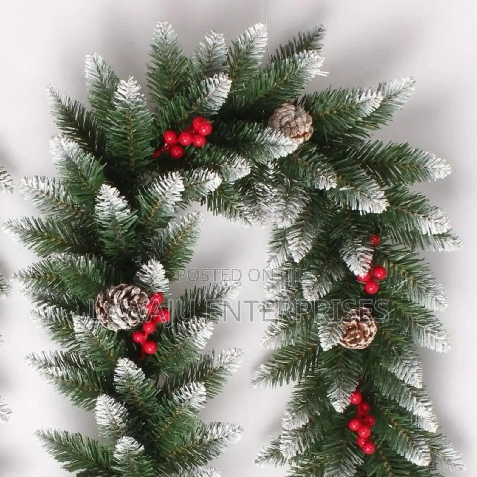 2.5M Premium Green Pine Cone Garland