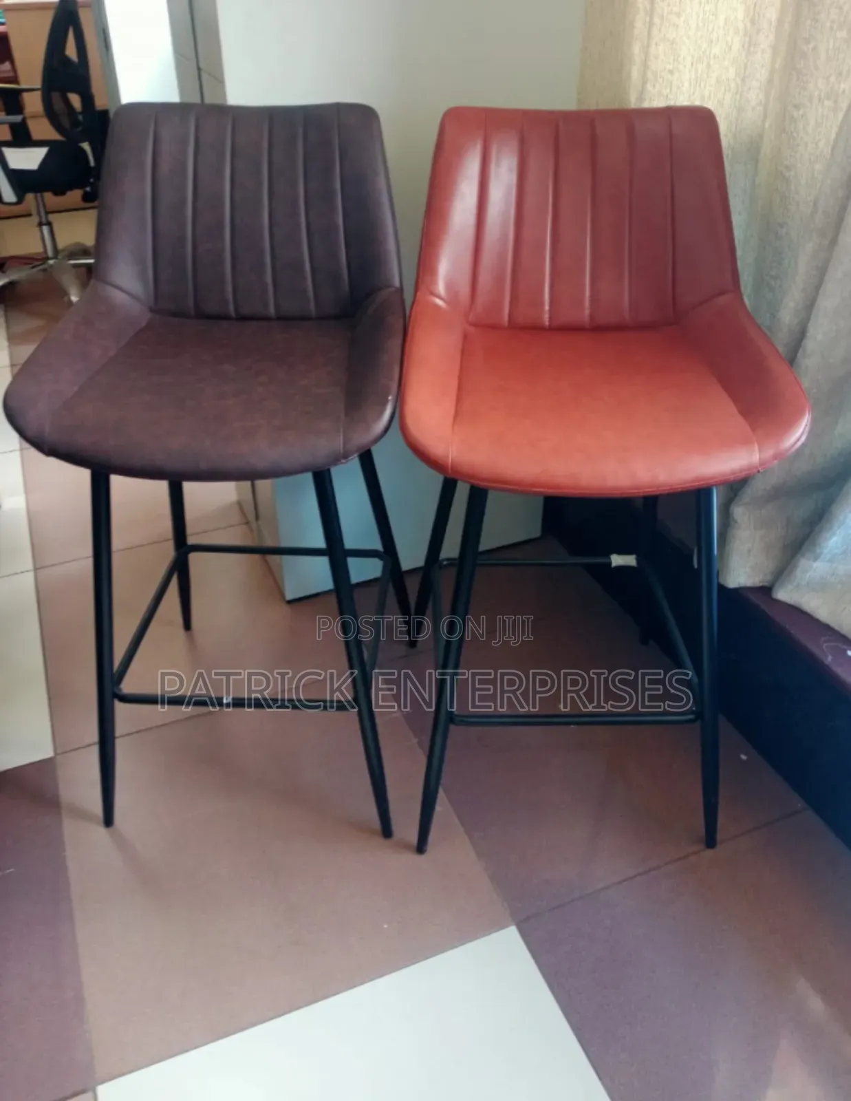 Imported Modern Cashier/Counter/ Bar/Kitchen Stools