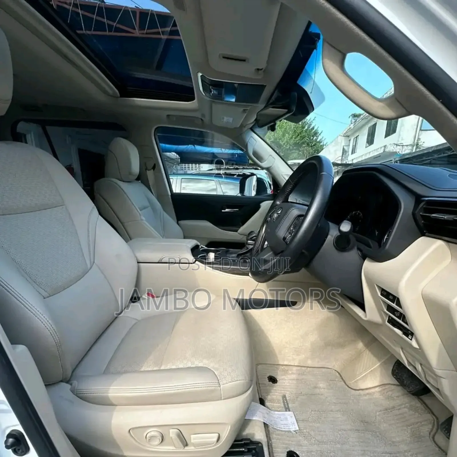 Toyota Land Cruiser 2023 White