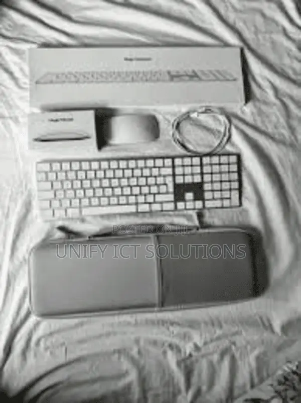 Apple Magic Keyboard With Numeric Keypad MQ052B/A