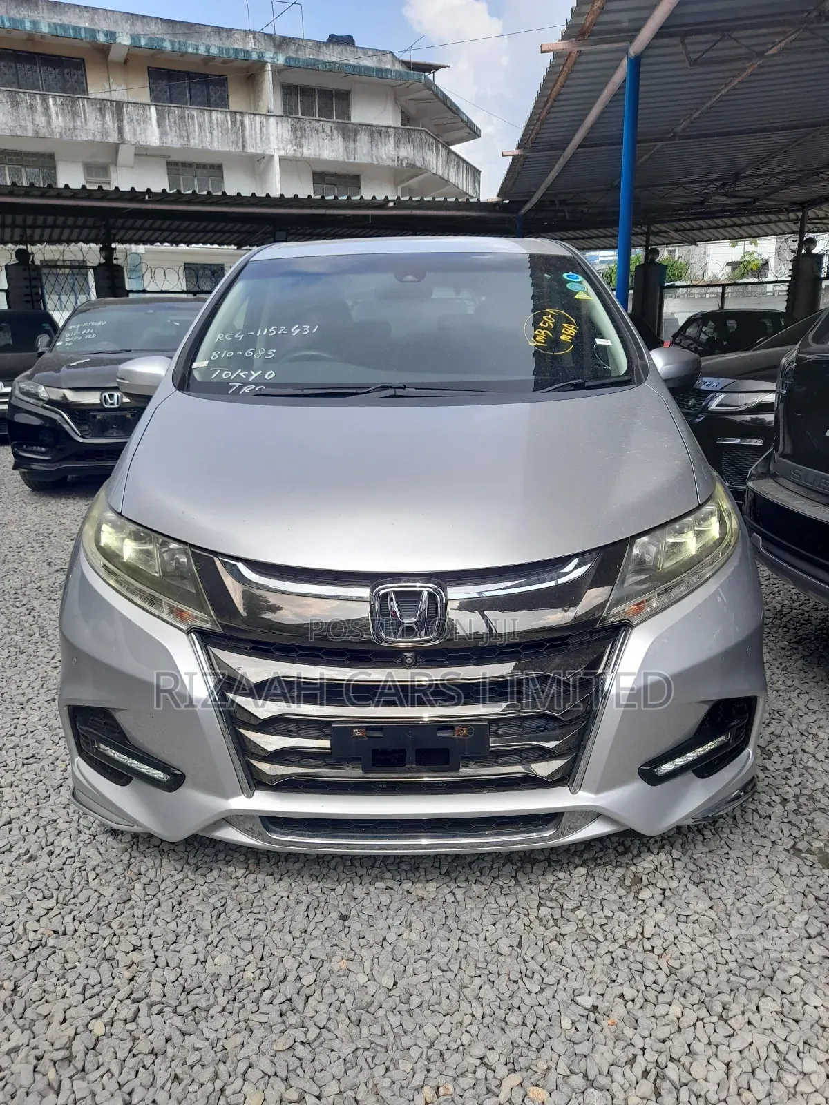Honda Odyssey 2.0 Hybrid (8 seater) 2017 Silver