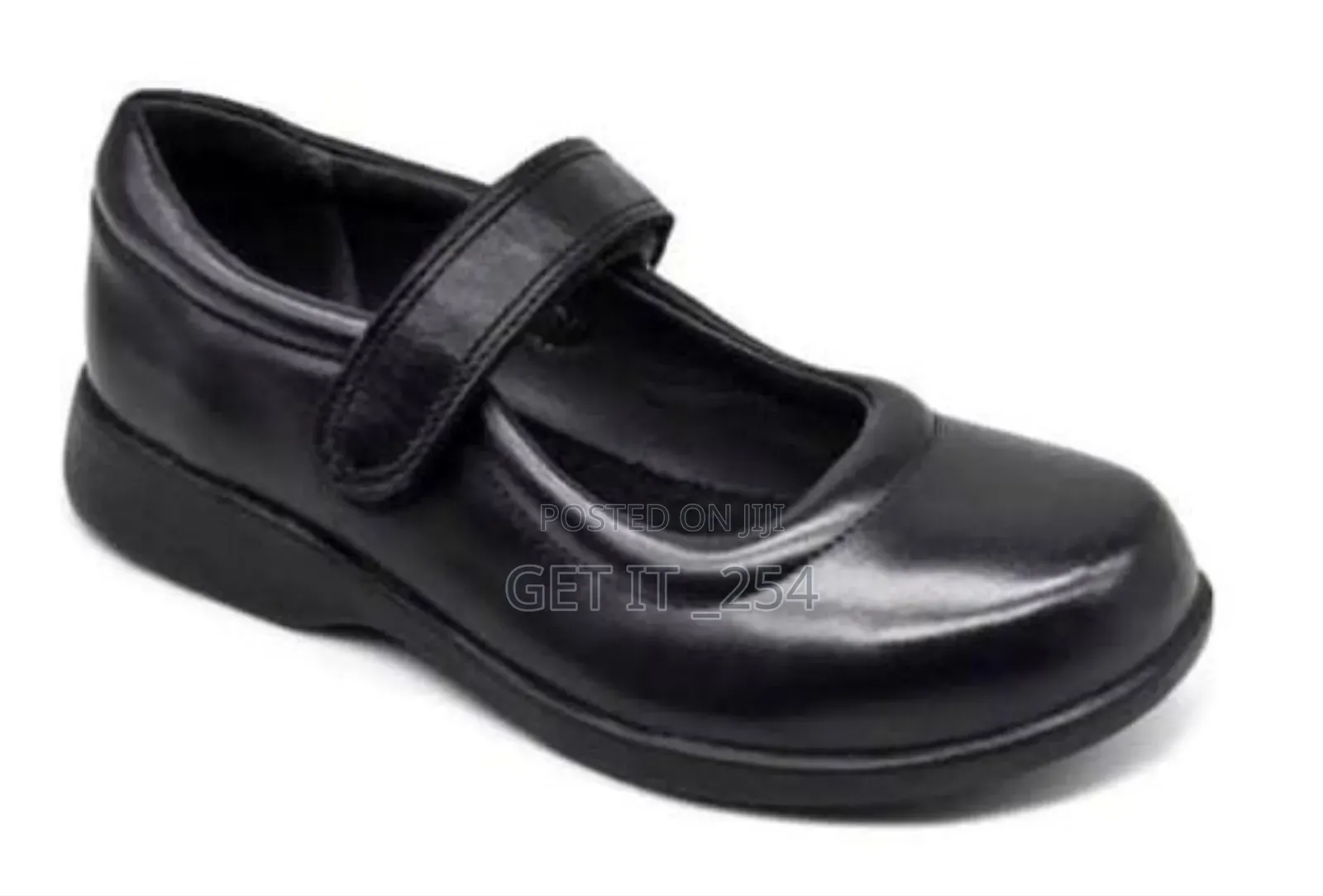 *Zuri Girls Velcro/ Buckle*

Genuine Leather /Rubber Sole