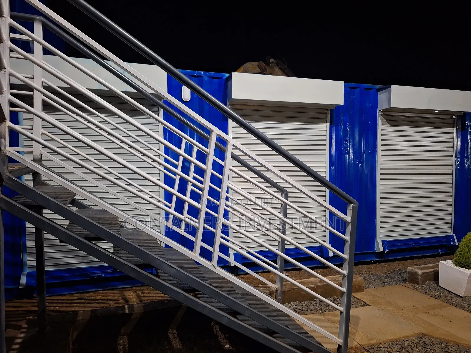 Business Container Stalls-Fabricated in Good Time