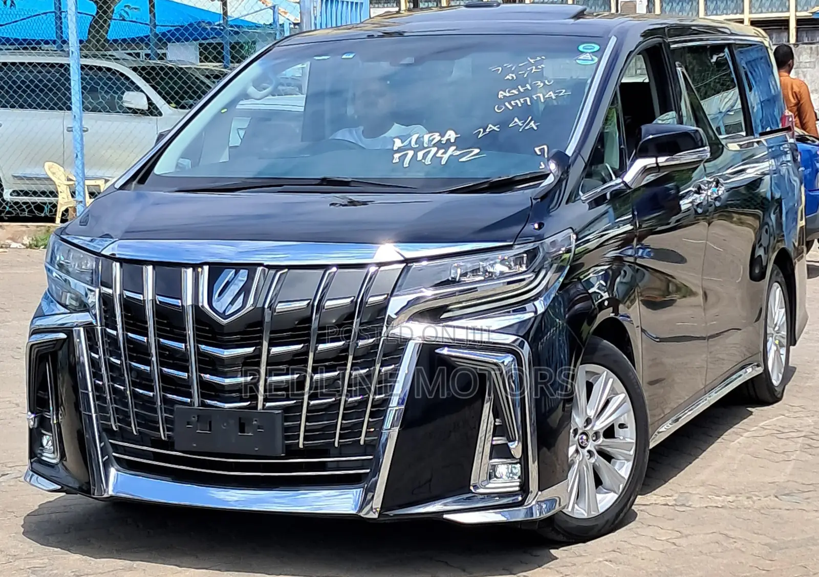 Toyota Alphard 2.5 Petrol AWD 2018 Matt Black